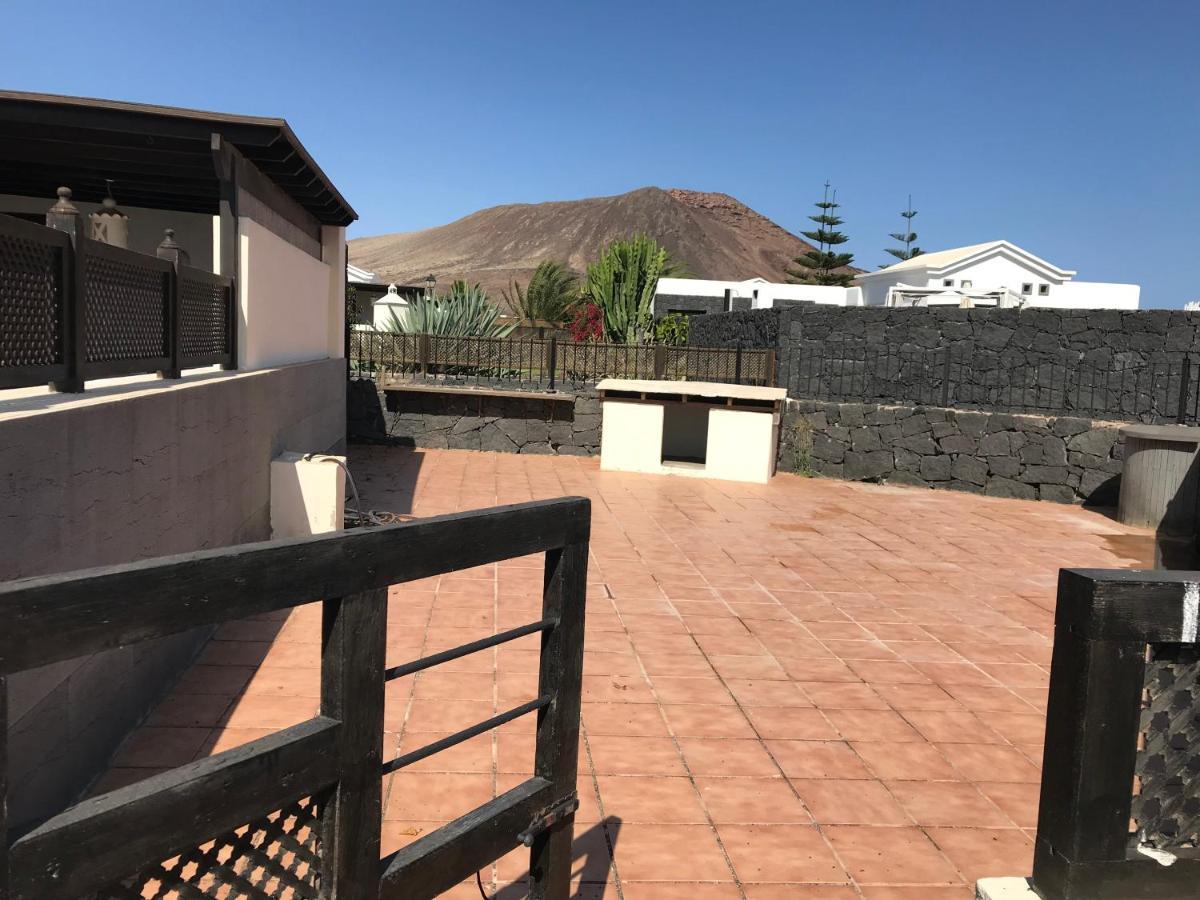 Villa Tania - Villa Independiente Con Piscina Privada Playa Blanca  Exteriör bild