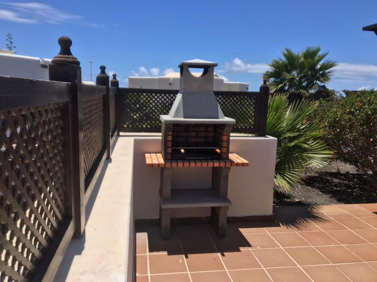 Villa Tania - Villa Independiente Con Piscina Privada Playa Blanca  Exteriör bild