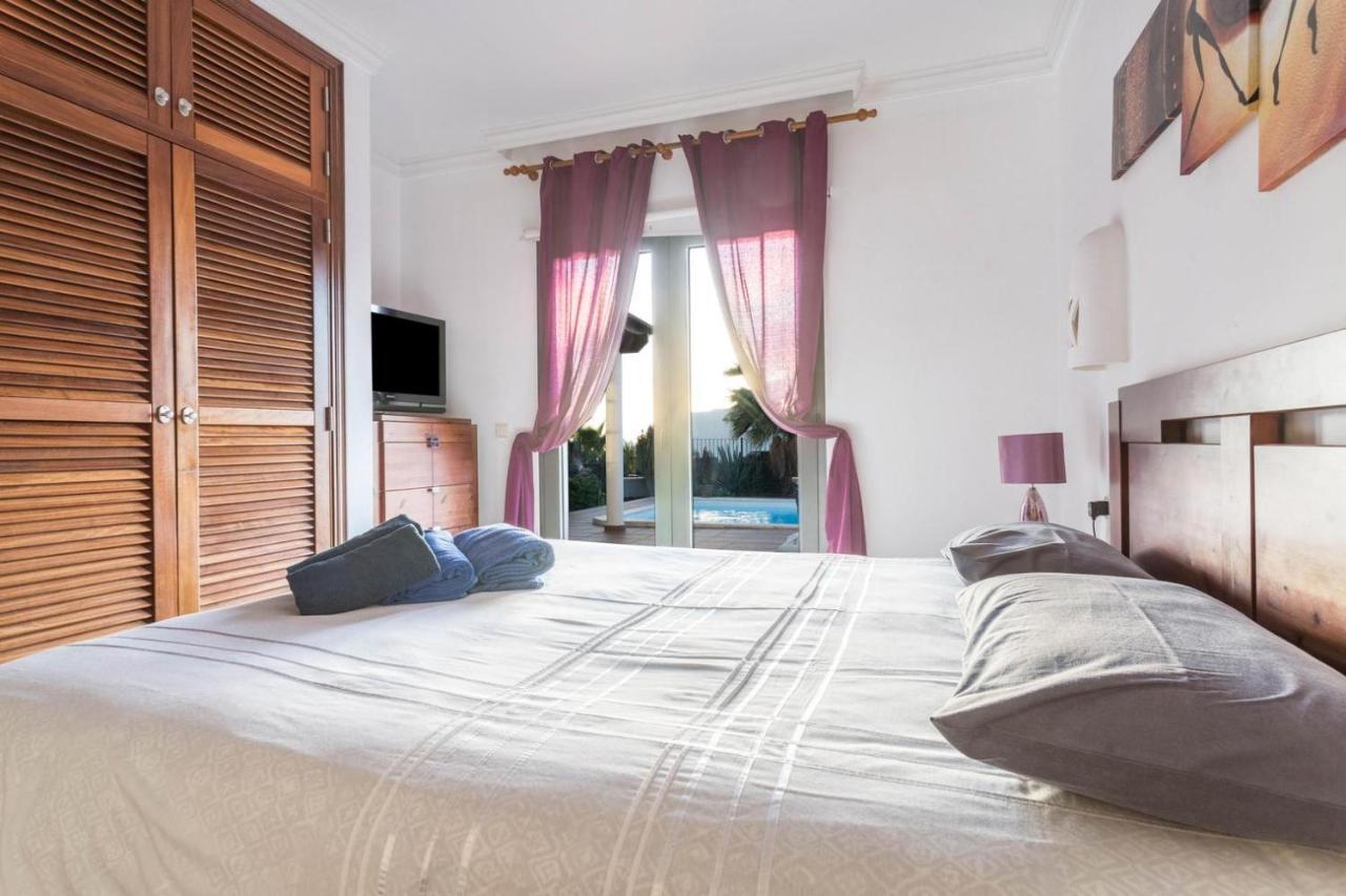 Villa Tania - Villa Independiente Con Piscina Privada Playa Blanca  Exteriör bild