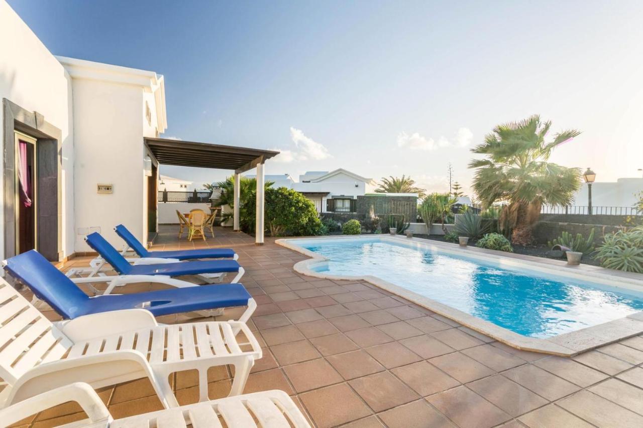 Villa Tania - Villa Independiente Con Piscina Privada Playa Blanca  Exteriör bild
